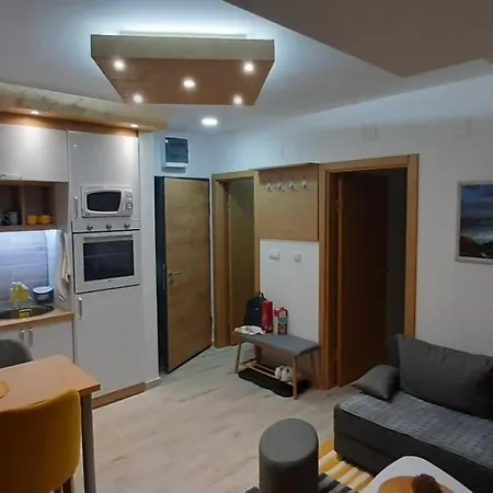 Feeling アパート *