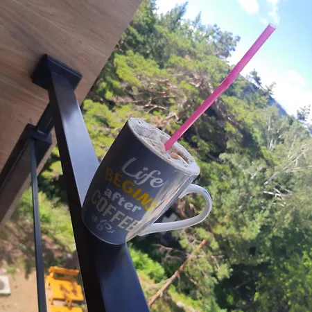 Feeling アパート *